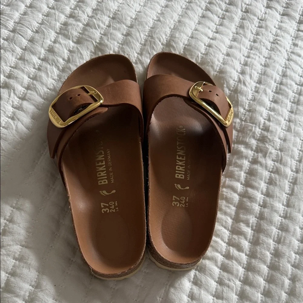 Birkenstock Madrid Big Buckle Brown and Gold - Picture 2 of 4